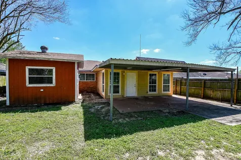 515 Westside Court Pasadena TX 77502