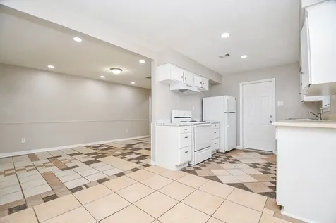 515 Westside Court Pasadena TX 77502