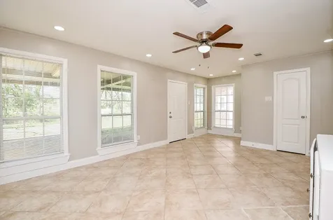 515 Westside Court Pasadena TX 77502