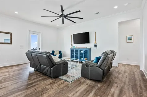2301 Trinidad Drive Crystal Beach TX 77650
