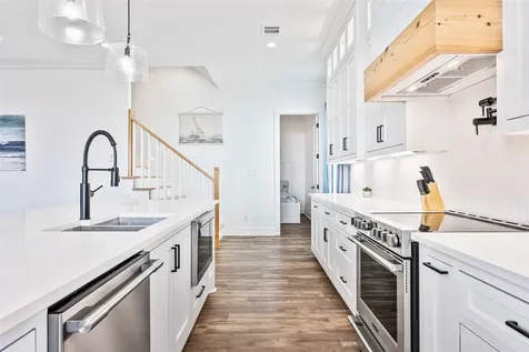 2301 Trinidad Drive Crystal Beach TX 77650