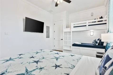 2301 Trinidad Drive Crystal Beach TX 77650