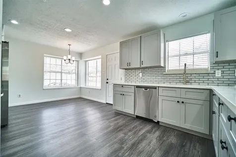 11011 Landsbury Court Houston TX 77099