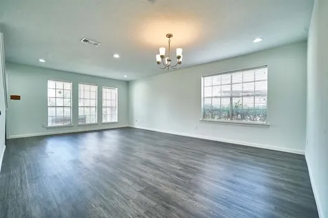 11011 Landsbury Court Houston TX 77099