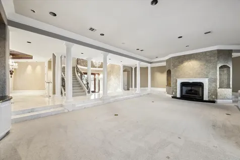 112 Bayou Lane Kemah TX 77565