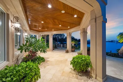 112 Bayou Lane Kemah TX 77565