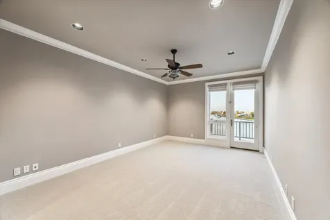 112 Bayou Lane Kemah TX 77565