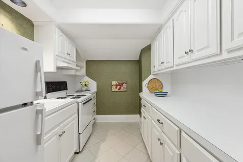 112 Bayou Lane Kemah TX 77565