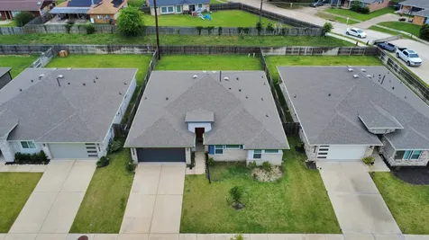 1118 Hyde Lake Lane Missouri City TX 77459