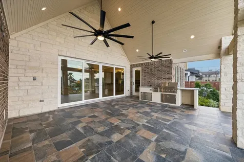 620 Appia Drive Kemah TX 77565
