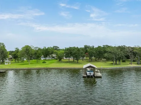 20228 County Road 376 Marquez TX 77865