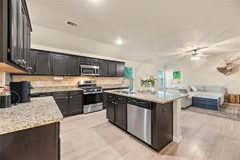 9703 Paloma Creek Drive Tomball TX 77375