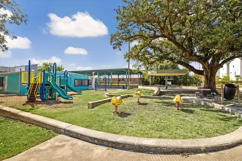 414 N Live Oak Street A Houston TX 77003