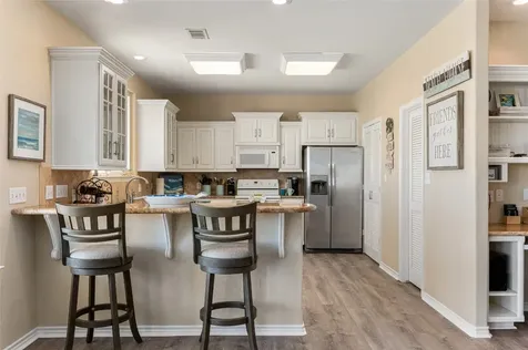 200 Mobile Crystal Beach TX 77650