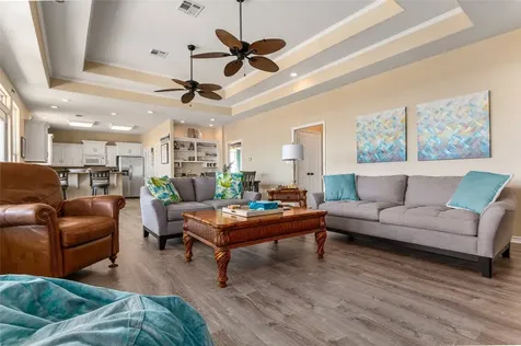 200 Mobile Crystal Beach TX 77650