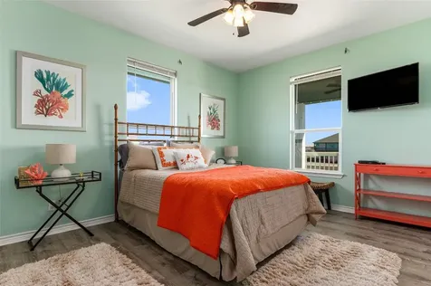 200 Mobile Crystal Beach TX 77650