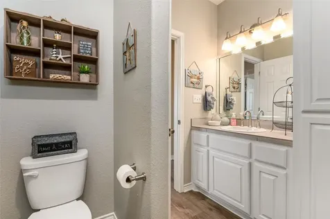 200 Mobile Crystal Beach TX 77650