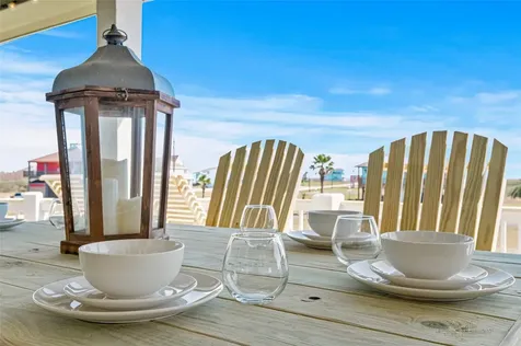 200 Mobile Crystal Beach TX 77650