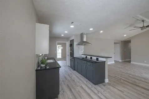 9315 Fairdale Lane Houston TX 77063