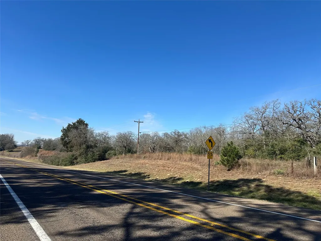 11AC Highway 79 East Buffalo TX 75831