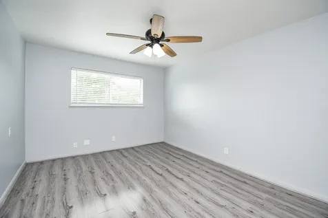 5202 Arboles Drive 3 Houston TX 77035