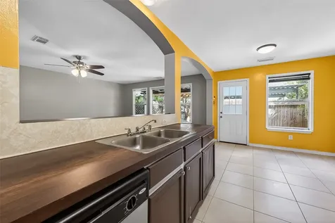 11735 Alief Clodine Road Road 50 Houston TX 77072