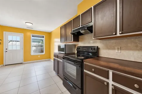 11735 Alief Clodine Road Road 50 Houston TX 77072
