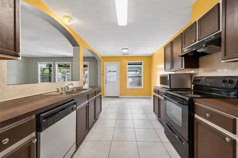 11735 Alief Clodine Road Road 50 Houston TX 77072