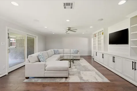 5434 Valkeith Drive Houston TX 77096