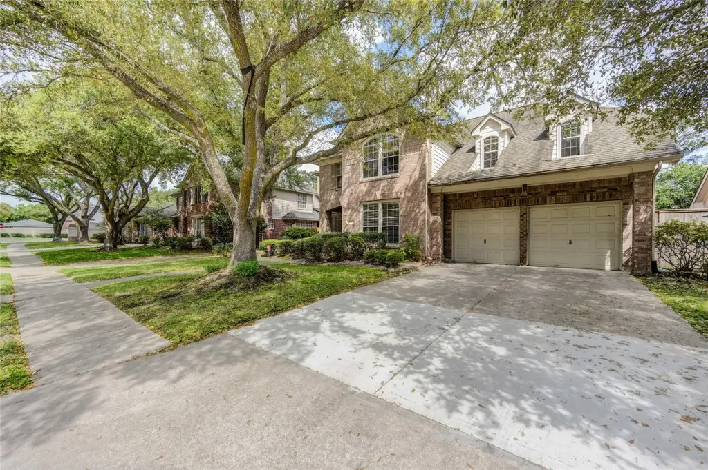 5318 Pebble Way Lane Houston TX 77041