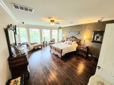 14330 Dunrobin Way Sugar Land TX 77498