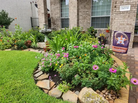 14330 Dunrobin Way Sugar Land TX 77498