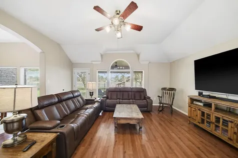 1575 Garden Lakes Drive Friendswood TX 77546