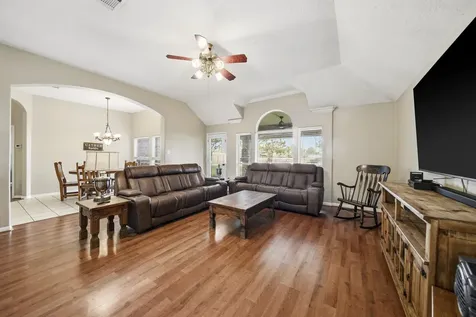 1575 Garden Lakes Drive Friendswood TX 77546
