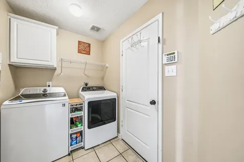 1575 Garden Lakes Drive Friendswood TX 77546