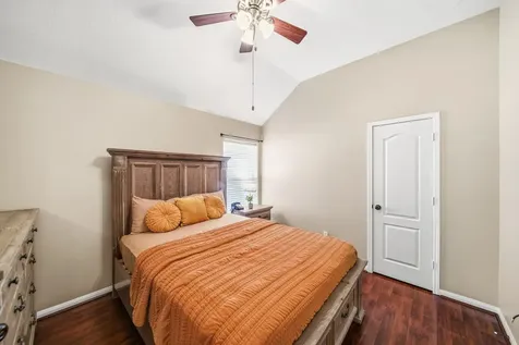 1575 Garden Lakes Drive Friendswood TX 77546