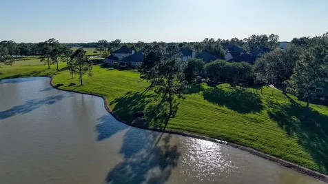 1575 Garden Lakes Drive Friendswood TX 77546