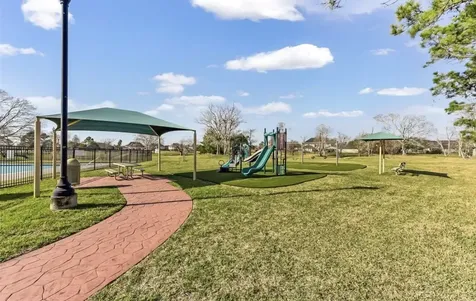 1575 Garden Lakes Drive Friendswood TX 77546