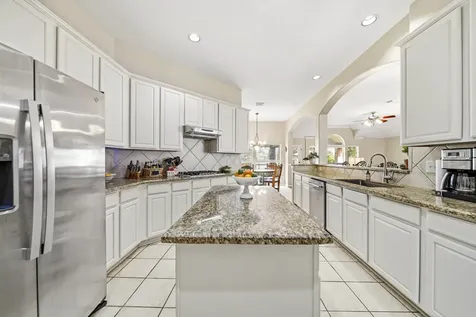 1575 Garden Lakes Drive Friendswood TX 77546