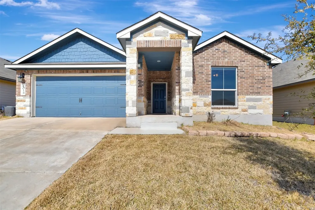 1014 Fannin Street Brenham TX 77833