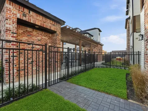 9207 Fort George Street Houston TX 77063