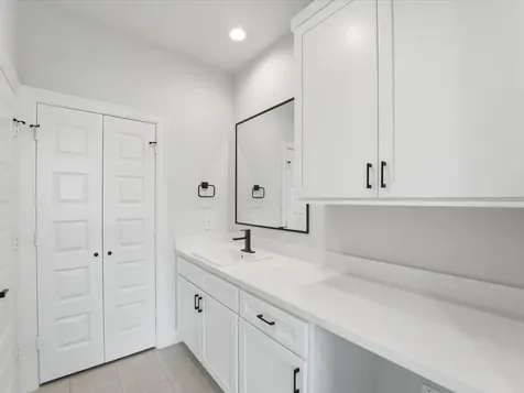 9207 Fort George Street Houston TX 77063