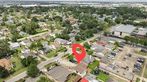7010 Brownsville Street 1/2 Houston TX 77020