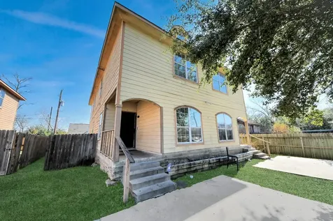 10217 Teneha Drive A Houston TX 77033