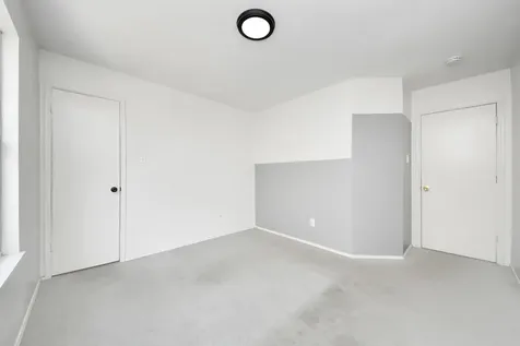 10217 Teneha Drive A Houston TX 77033