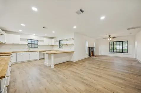 1714 Hawthorne Street La Marque TX 77568
