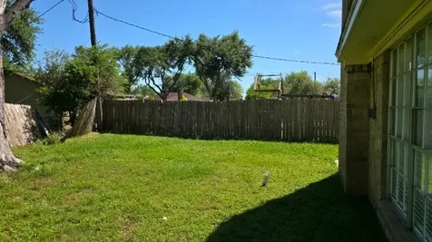 3223 Cedarmont Drive La Porte TX 77571