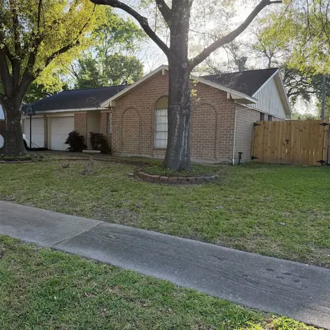3223 Cedarmont Drive La Porte TX 77571