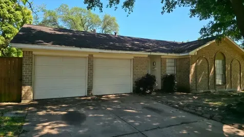 3223 Cedarmont Drive La Porte TX 77571