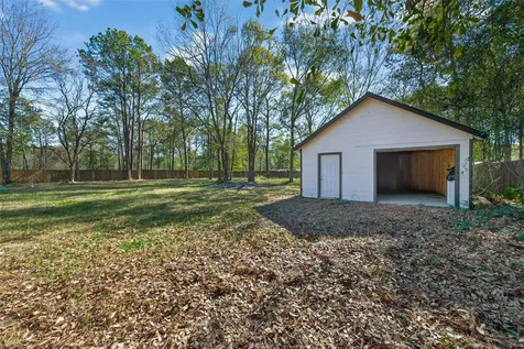 170 Walter Drive Cleveland TX 77328